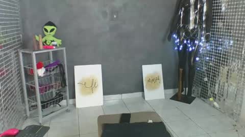Hello My name is NaiaraPv is OPEN online show from 6, 5, 2026