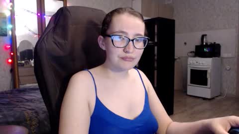 Snapshot of ankey_rayah chatting on 19, 4, 2026 Nameless online show from 19, 4, 2026