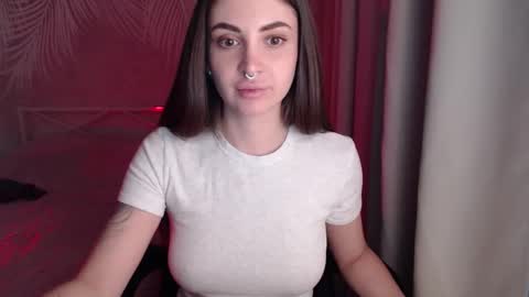 Snapshot of anmary11 chatting on 8, 1, 2026 mary online show from 8, 1, 2026