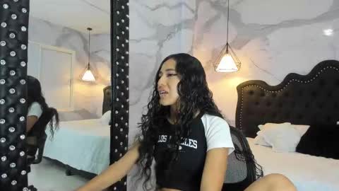 Snapshot of anna2809 chatting on 19, 11, 2025 Ana online show from 19, 11, 2025