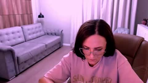 Anna online show from 7, 8, 2026