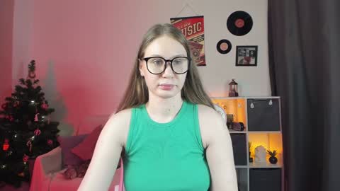 Snapshot of anna_belle3 chatting on 9, 1, 2025 AnnaThe next stream is tomorrow online show from 9, 1, 2025
