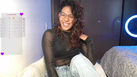 Anna online show from 4, 2, 2025