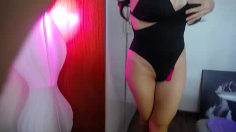 Jesica online show from 10, 1, 2026