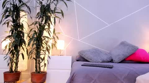 Anna online show from 10, 12, 2024