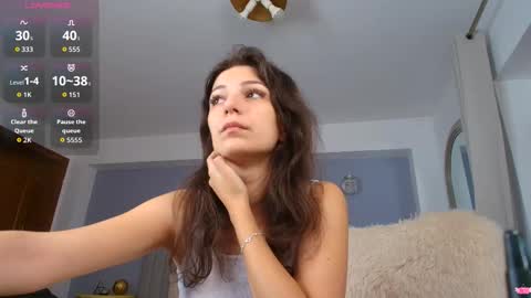 Snapshot of anna_lewis chatting on 11, 11, 2025 Anna online show from 11, 11, 2025