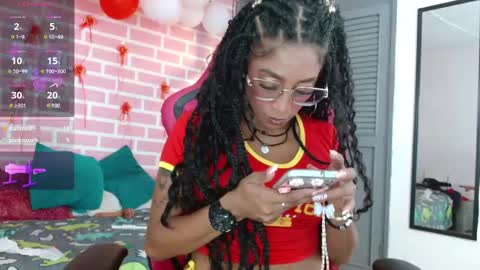 Snapshot of anna_lus1 chatting on 15, 2, 2025 lus online show from 15, 2, 2025