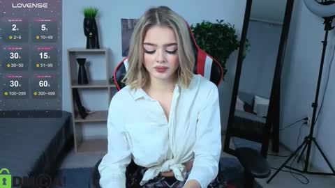 Anna online show from 10, 11, 2025