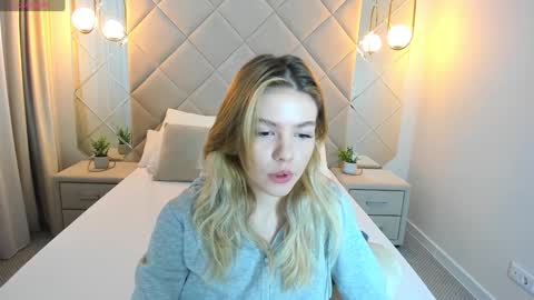 Anna online show from 8, 12, 2024