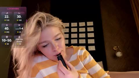 Snapshot of anna_robinson chatting on 16, 3, 2026 Anna online show from 16, 3, 2026