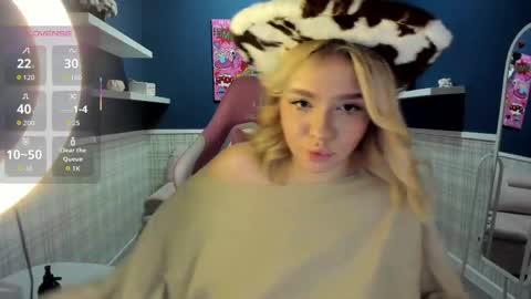 Snapshot of anna_robinson chatting on 13, 4, 2026 Anna online show from 13, 4, 2026