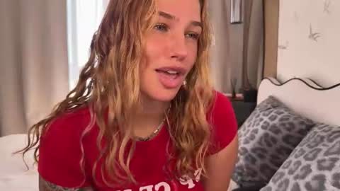 Snapshot of anna_six chatting on 10, 7, 2026 Anna online show from 10, 7, 2026