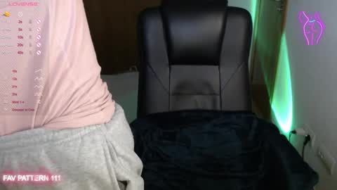 Snapshot of annadolll chatting on 22, 2, 2025 OF twitter annadangerx pornhub online show from 22, 2, 2025