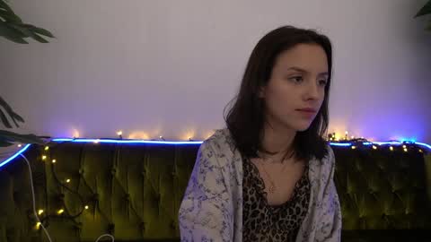 Anna online show from 14, 1, 2025