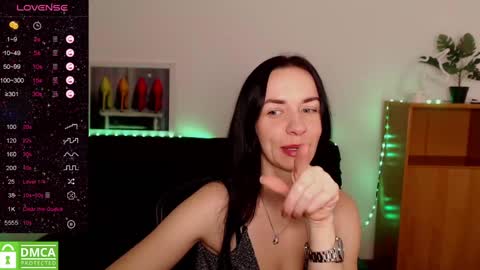 Snapshot of annakillian_kiss chatting on 8, 1, 2025 Anna online show from 8, 1, 2025