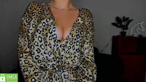Snapshot of annakillian_kiss chatting on 9, 11, 2025 Anna online show from 9, 11, 2025