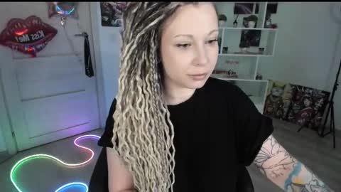 Snapshot of annanebula chatting on 25, 3, 2026 Anna online show from 25, 3, 2026