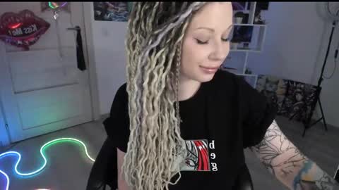 Snapshot of annanebula chatting on 4, 4, 2026 Anna online show from 4, 4, 2026