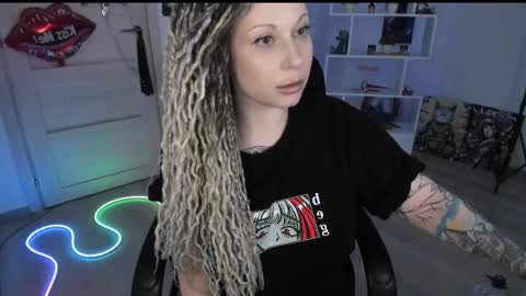 Snapshot of annanebula chatting on 6, 4, 2026 Anna online show from 6, 4, 2026