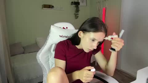 Snapshot of annaoddy chatting on 10, 7, 2026 Anna online show from 10, 7, 2026