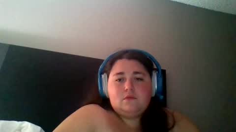 Snapshot of annaoftherealms chatting on 24, 6, 2026 annaoftherealms online show from 24, 6, 2026