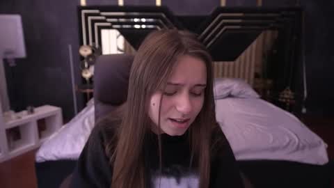 Anna online show from 15, 10, 2025