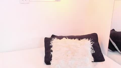 Snapshot of annarosse3 chatting on 25, 4, 2026 Anna Rosse online show from 25, 4, 2026