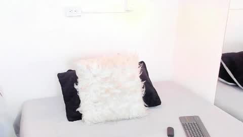 Snapshot of annarosse3 chatting on 28, 4, 2026 Anna Rosse online show from 28, 4, 2026