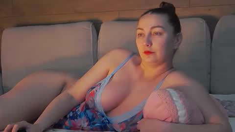 annasplash online show from 3, 5, 2026