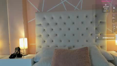 Snapshot of annaswift_ chatting on 11, 10, 2025 Anna online show from 11, 10, 2025