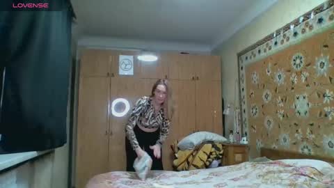 AnnaXLovers online show from 29, 10, 2025