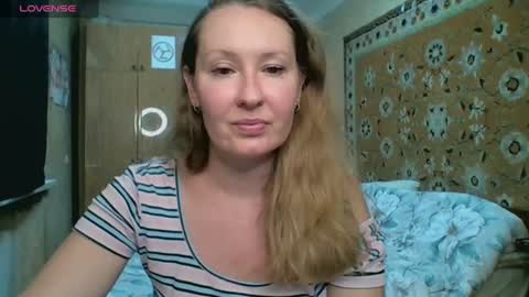 Snapshot of annaxlovers chatting on 27, 7, 2026 AnnaXLovers online show from 27, 7, 2026