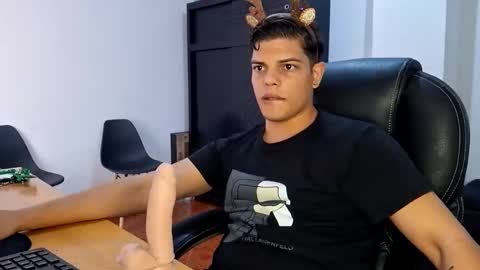 Anndy Hardy online show from 10, 12, 2024