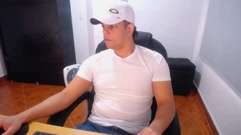 Anndy Hardy online show from 13, 12, 2024