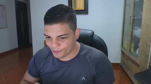 Anndy Hardy online show from 25, 9, 2025