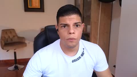 Anndy Hardy online show from 23, 10, 2025