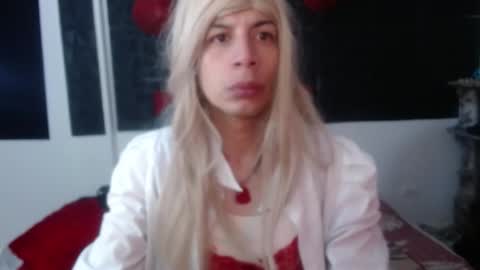 Snapshot of anne_castle86 chatting on 25, 10, 2025 Anne online show from 25, 10, 2025