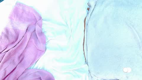       online show from 24, 12, 2024