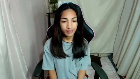 Snapshot of annebisyosa_angela chatting on 19, 1, 2026 annebisyosa_angela online show from 19, 1, 2026