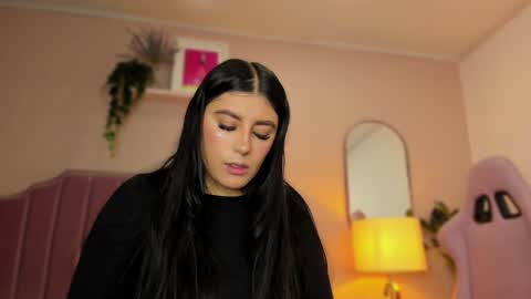 Anne  online show from 19, 1, 2025