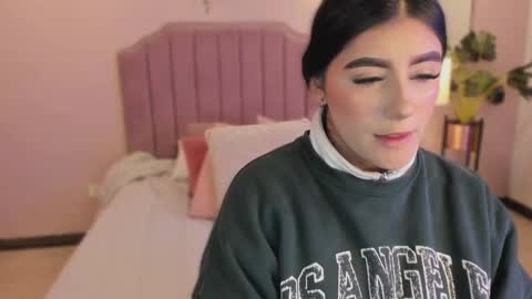 Anne  online show from 5, 3, 2025