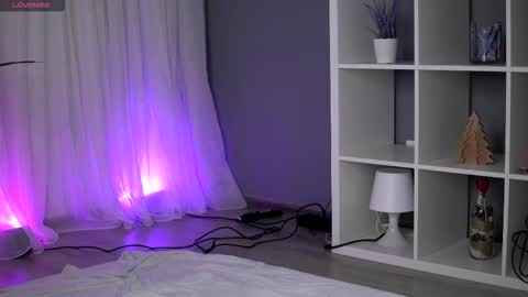 Anne online show from 12, 3, 2026