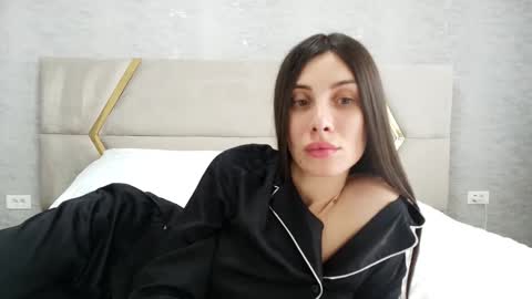 AnneHotxxx online show from 13, 5, 2026