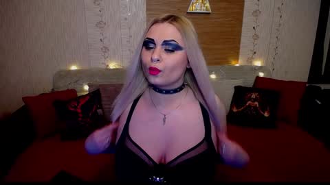 AnnessixReign online show from 24, 12, 2024