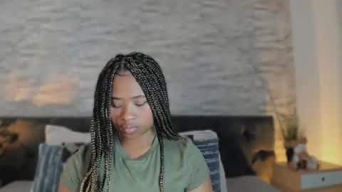 Snapshot of anneth__m chatting on 25, 6, 2026 Anneth online show from 25, 6, 2026