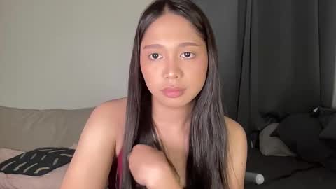 Annette 03 online show from 18, 10, 2025