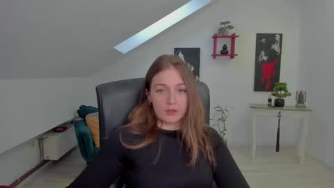 annewilsonn online show from 5, 5, 2026