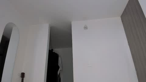 Creamy online show from 2, 4, 2026