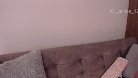 annie_barozzi online show from 28, 2, 2026