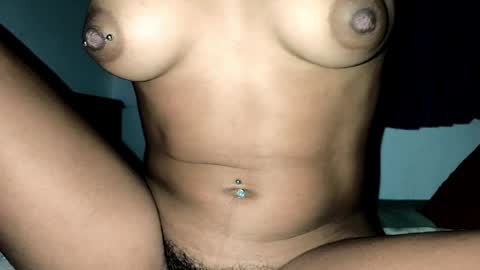 Snapshot of annie_darling_ chatting on 3, 4, 2026 A N G E L online show from 3, 4, 2026